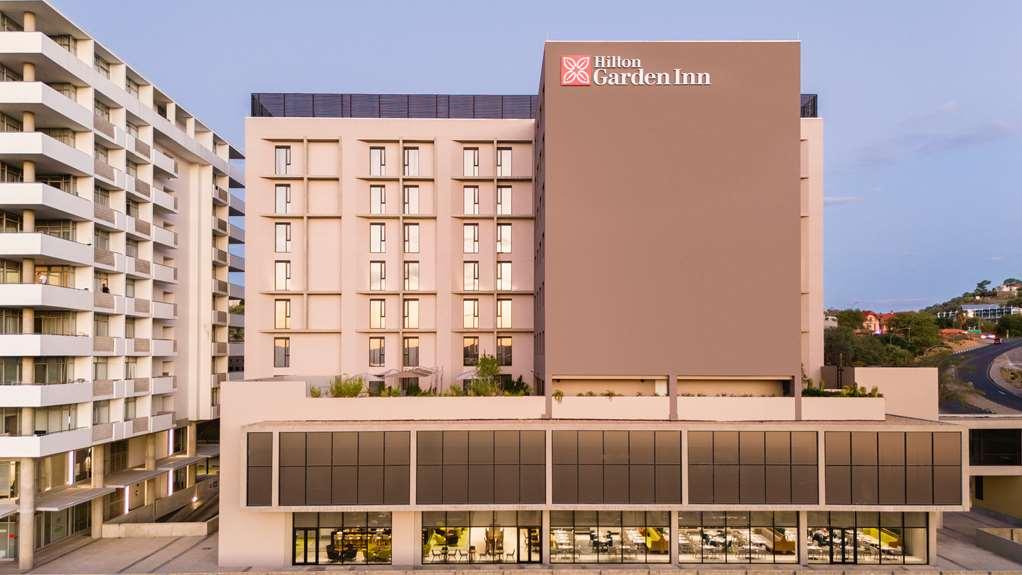 Hilton Garden Inn Windhoek Exteriör bild